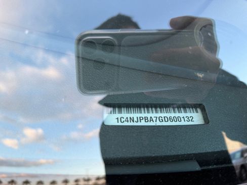 Used 2016 Jeep Patriot Sport w/ Power Value Group image 25