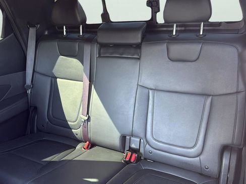 Used 2022 Hyundai Santa Cruz Limited image 26