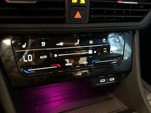 Used 2025 Volkswagen Jetta GLI Autobahn FWD image 15