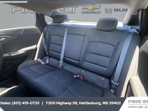 Used 2024 Chevrolet Malibu LT FWD image 18