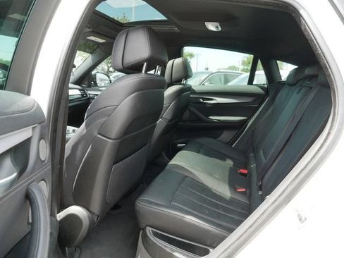 Used 2017 BMW X6 xDrive35i AWD/4WD image 16