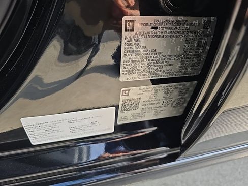 Used 2021 GMC Sierra 1500 AT4 w/ Off-Road Performance Package image 40