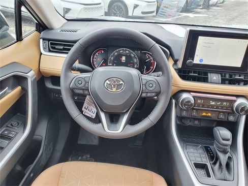 New 2025 Toyota RAV4 XLE image 14