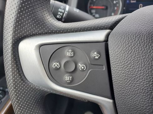 Used 2021 GMC Acadia SLE w/ Driver Convenience Package FWD image 25