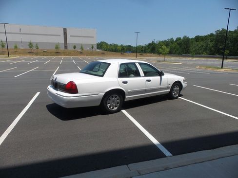 Used 2006 Mercury Grand Marquis LS image 50