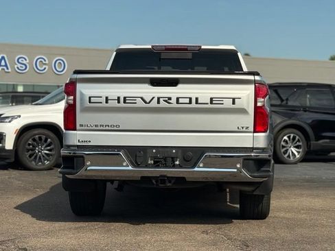 Used 2020 Chevrolet Silverado 1500 LTZ w/ LTZ Premium Package AWD/4WD image 40