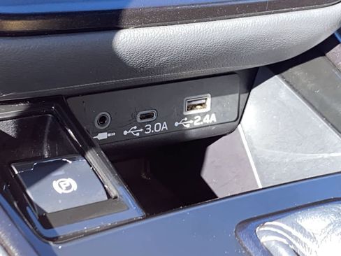 Certified 2022 Subaru Outback Wilderness image 31