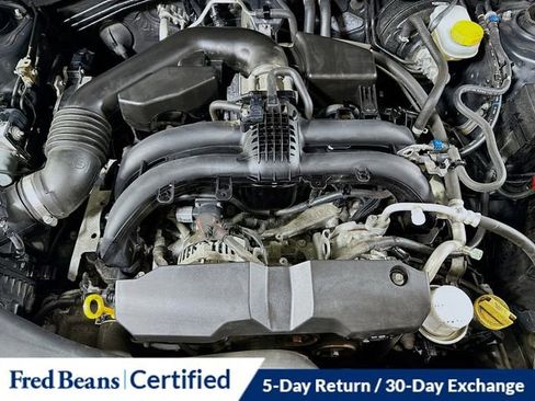 Used 2018 Subaru Forester 2.5i Premium w/ All-Weather Package image 31