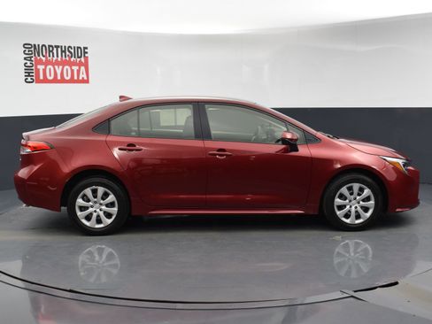 Used 2024 Toyota Corolla LE image 5