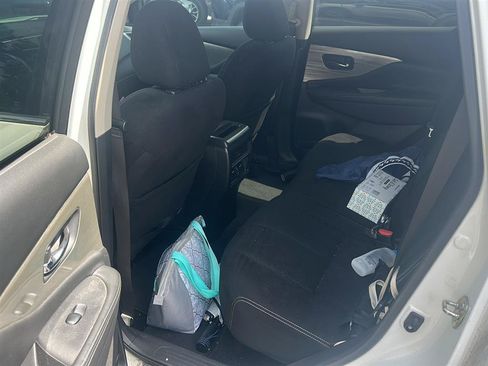 Used 2018 Nissan Murano S w/ Cargo Package FWD image 14