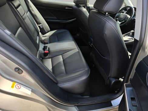 Used 2014 Lexus IS 250 w/ Navigation Package RWD image 29