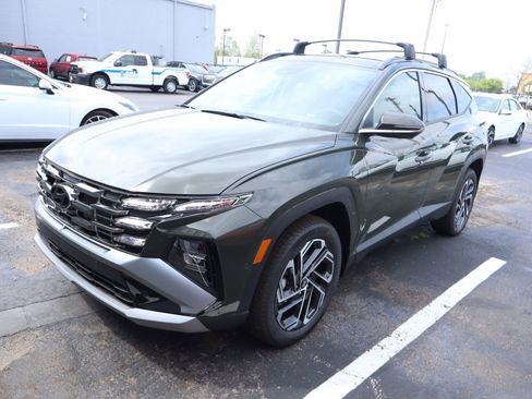 New 2026 Hyundai Tucson Limited AWD/4WD image 9
