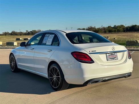 Used 2021 Mercedes-Benz C 300 Sedan image 5