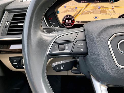 Used 2018 Audi Q5 Premium Plus image 24