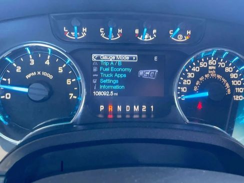 Used 2013 Ford F150 XLT w/ XLT Chrome Pkg RWD image 9