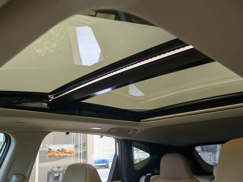 New 2026 Nissan Murano Platinum image 6