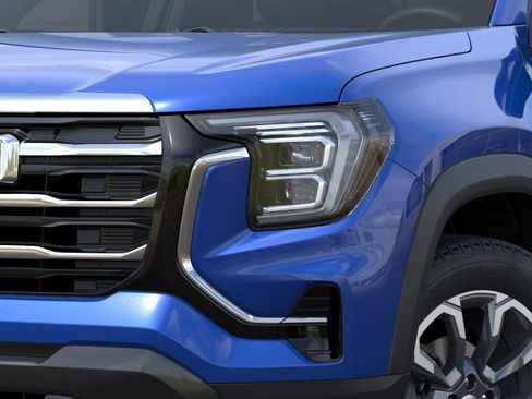 New 2025 GMC Terrain Elevation w/ Elevation Premium Package AWD/4WD image 10