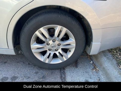 Used 2012 Nissan Altima 2.5 S w/ Convenience Pkg image 6