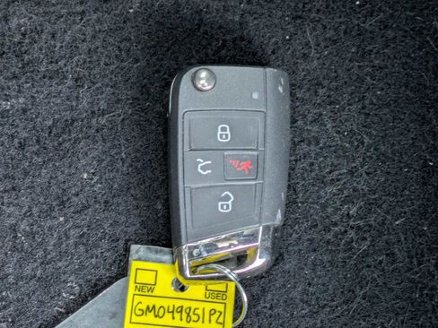 Used 2016 Volkswagen GTI SE w/ Lighting Package (SEL) image 34