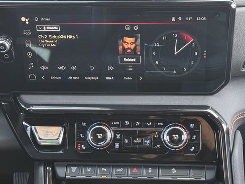 Used 2024 GMC Sierra 2500 AT4 w/ AT4 Premium Plus Package image 20