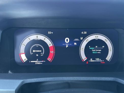 Used 2024 Toyota Tacoma TRD Off-Road image 12