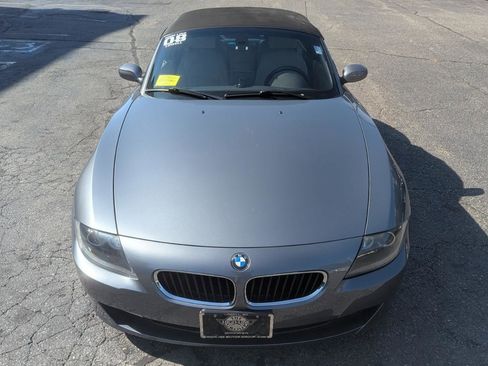 Used 2008 BMW Z4 3.0i RWD image 3