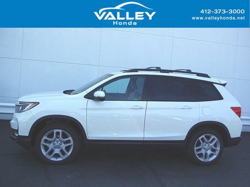Used 2024 Honda Passport EX-L image 2