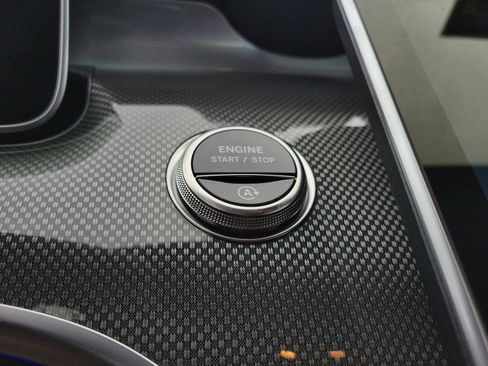 New 2026 Mercedes-Benz C 43 AMG 4MATIC Sedan image 22