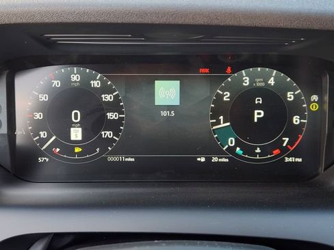 Used 2026 Land Rover Discovery Sport Landmark AWD/4WD image 11