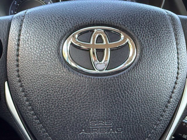 Used 2018 Toyota Corolla iM w/ All-Weather Mat Package FWD image 24