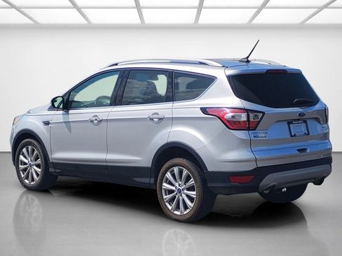 Used 2018 Ford Escape Titanium AWD/4WD image 3
