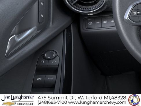 New 2027 Chevrolet Equinox LT w/ LPO, Floor Liner Package AWD/4WD image 22