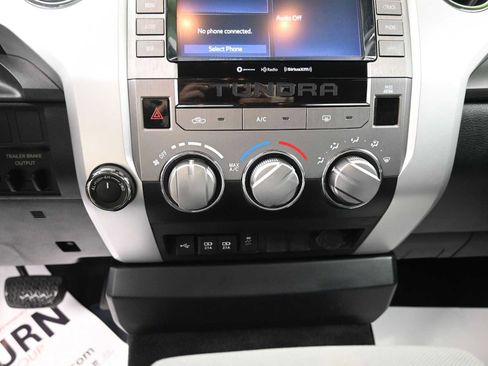 Used 2020 Toyota Tundra SR5 AWD/4WD image 9