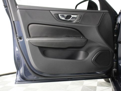 Certified 2023 Volvo S60 B5 Core image 17