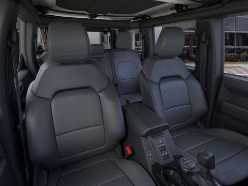 New 2026 Ford Bronco Outer Banks w/ Sasquatch Package AWD/4WD image 10
