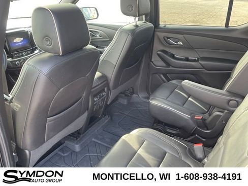 Used 2023 Chevrolet Traverse Premier w/ Redline Edition image 18