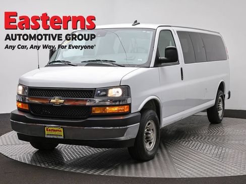 Used 2024 Chevrolet Express 3500 LT w/ LT Preferred Equipment Group RWD image 1
