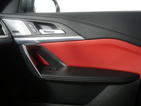 Certified 2025 BMW X2 xDrive28i image 26