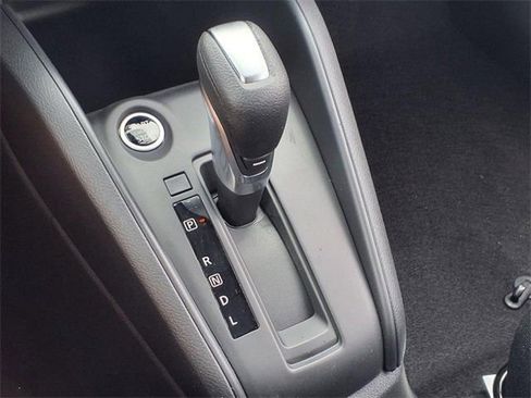 New 2025 Nissan Kicks Play S image 11