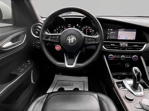 Used 2021 Alfa Romeo Giulia Ti w/ Active Assist 2 Package TI AWD/4WD image 8