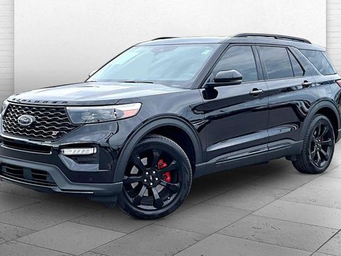 Used 2023 Ford Explorer ST w/ Equipment Group 401A AWD/4WD image 12