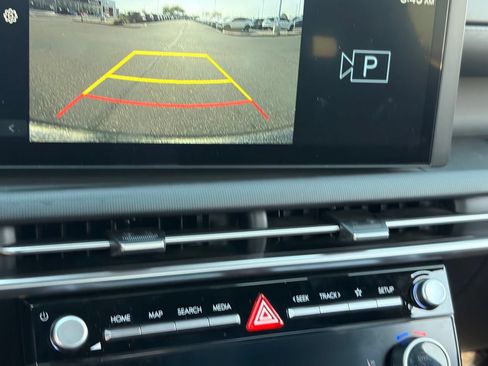 Used 2025 Hyundai Santa Cruz SEL FWD image 22