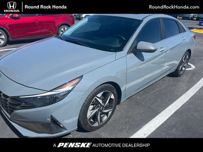 Used 2022 Hyundai Elantra Limited