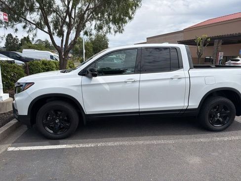Used 2023 Honda Ridgeline Black Edition image 21