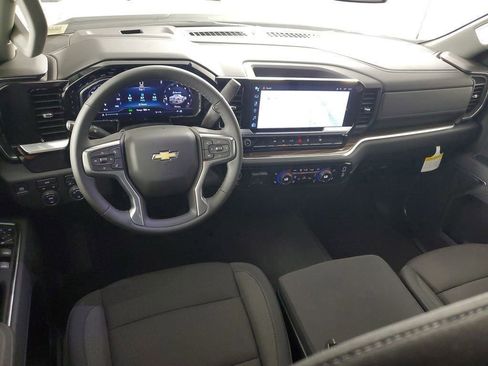 New 2025 Chevrolet Silverado 1500 LT image 15