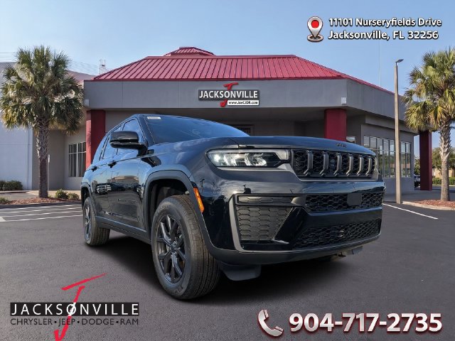 New 2027 Jeep Grand Cherokee Altitude RWD 360° Tour
