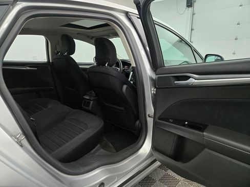 Used 2014 Ford Fusion SE image 28