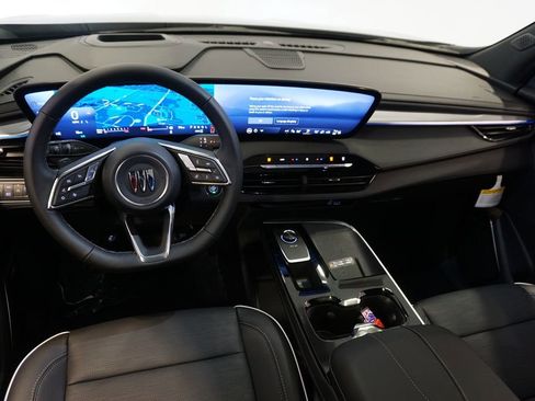 Used 2025 Buick Enclave Sport Touring w/ Power Package image 15