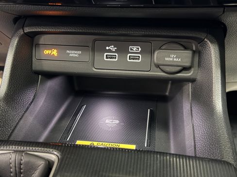 Used 2024 Honda Civic Touring image 33