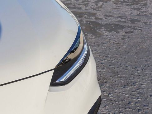 Certified 2023 Honda HR-V LX image 11